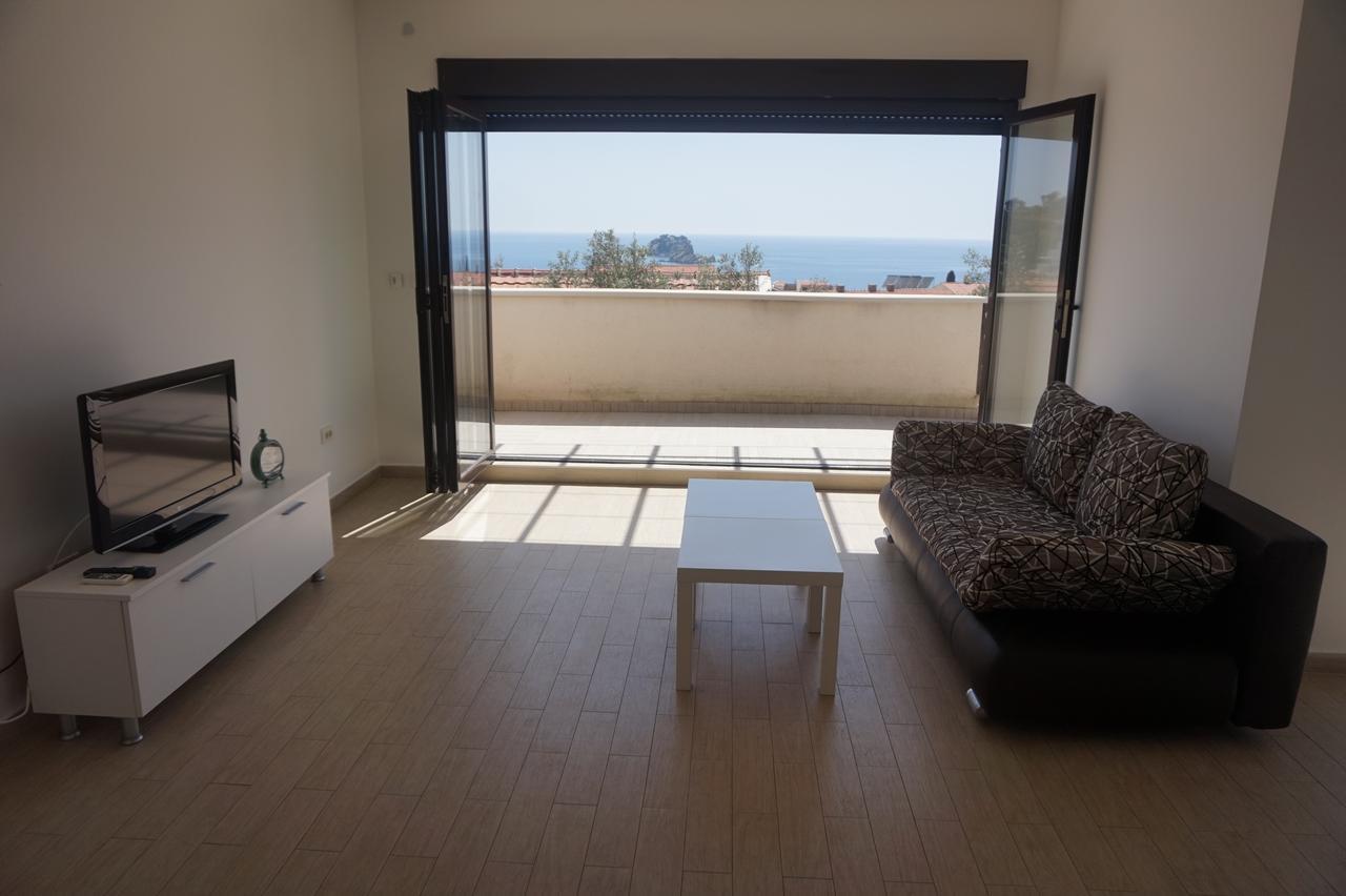 Apartments Minja Nerin Petrovac Exterior foto